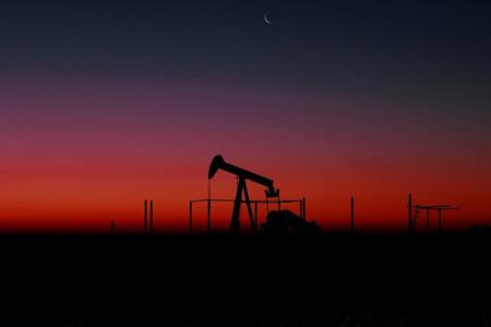 آمریكا جایگاه بزرگترین تولیدكننده نفت را از دست می دهد