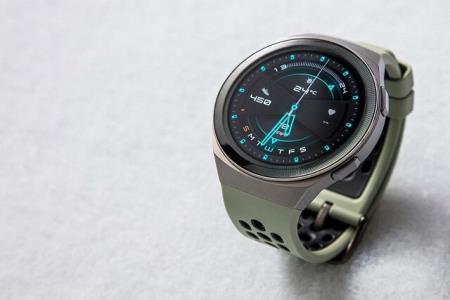 چرا ساعت هوشمند Huawei Watch GT ۲e همراهی ایده آل است