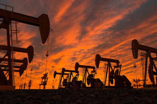 قیمت نفت خام آمریکا از ۸۰ دلار فراتر رفت