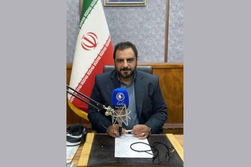 تنها مجری رادیو در زمان حمله به ساختمان شیشه ای عقب نشینی نکردیم