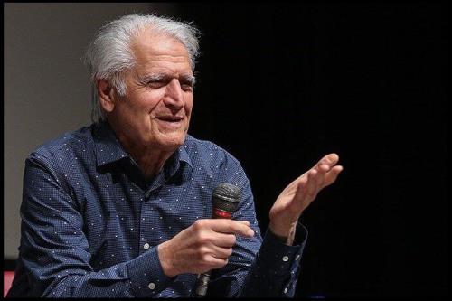 پیکر احمد پژمان در لارستان فارس به خاک سپرده خواهد شد