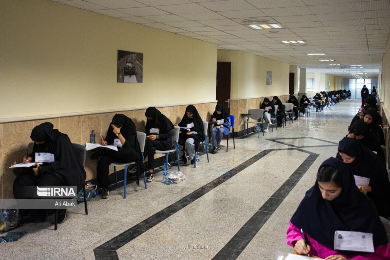 نگاه سختگیرانه سنتی به مجوزهای استخدامی تغییر می کند