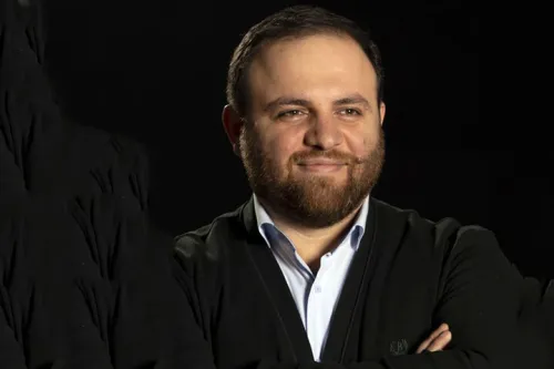 تجربه مرکز رسانه ای نهضت در ایام بحران به قلب دروغ های دشمن بزنیم
