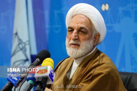 متهم سكه ثامن در دسترس نیست، سیف ممنوع الخروج است، احمدی نژاد خودش بگوید پول ها كجاست
